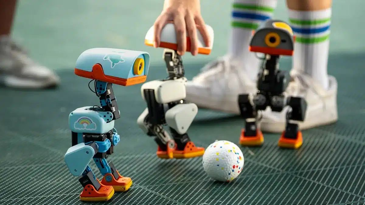 Les petits robots français Microduck se sont invités sur la scène de Nvidia